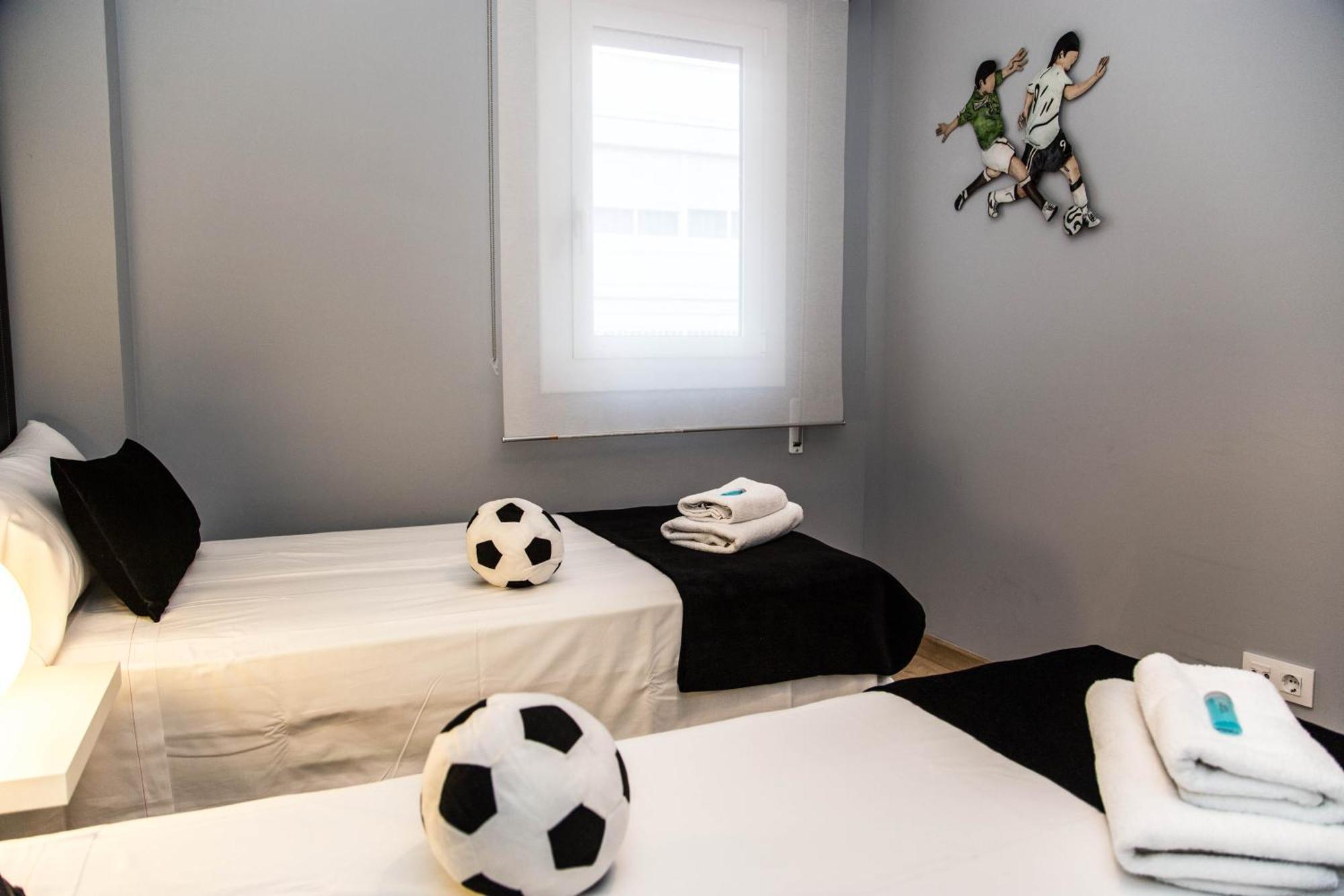 Alcam Camp Nou Stadium Big Apartments Barcelona Luaran gambar