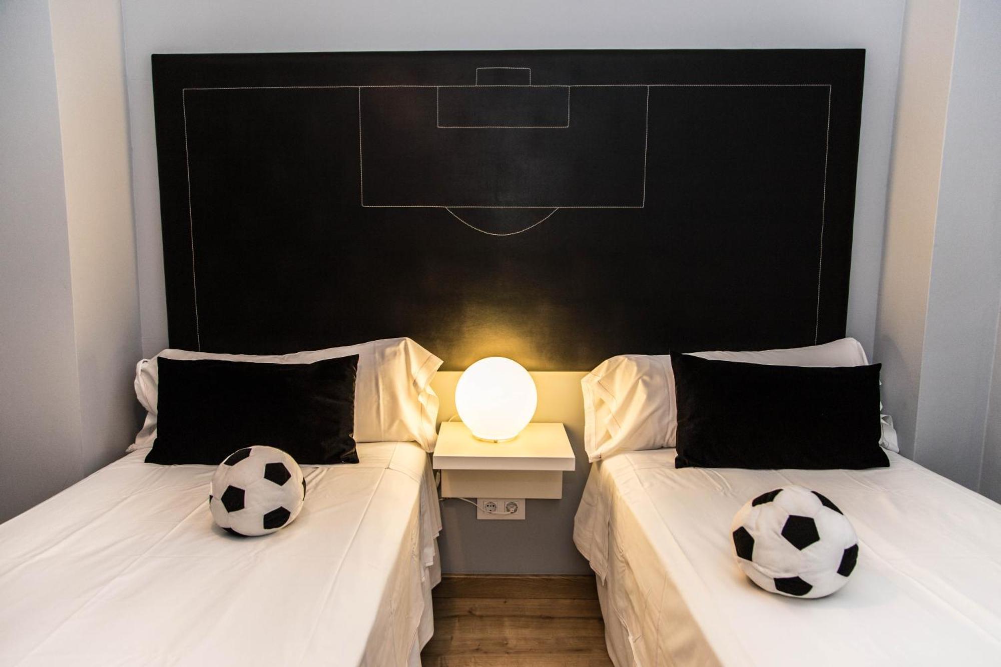 Alcam Camp Nou Stadium Big Apartments Barcelona Luaran gambar